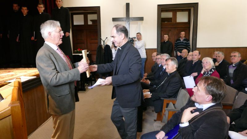 Otvoren Centar za epigrafička, paleografska i povijesno-teološka ...